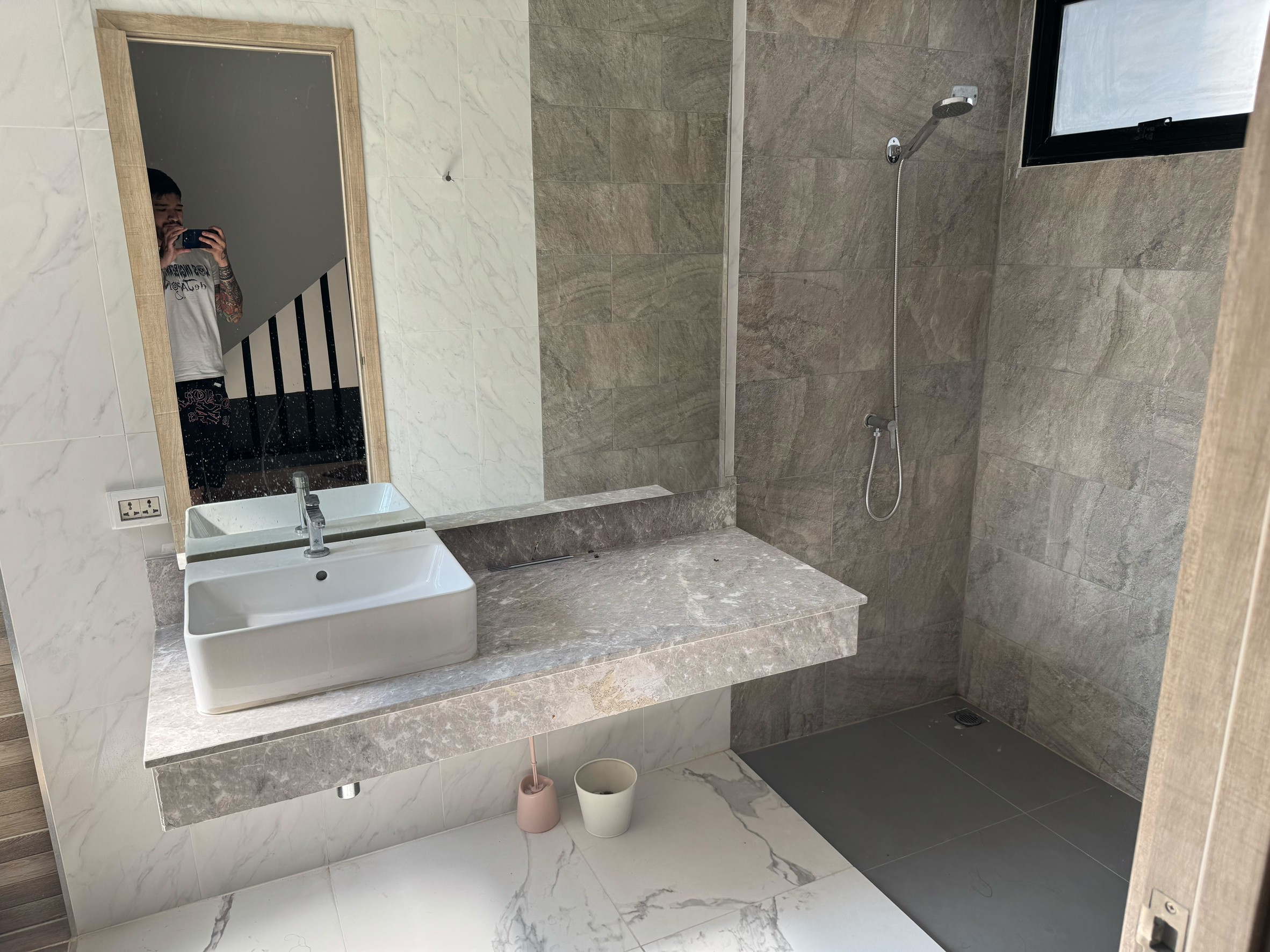 line_oa_chat_251202_094223