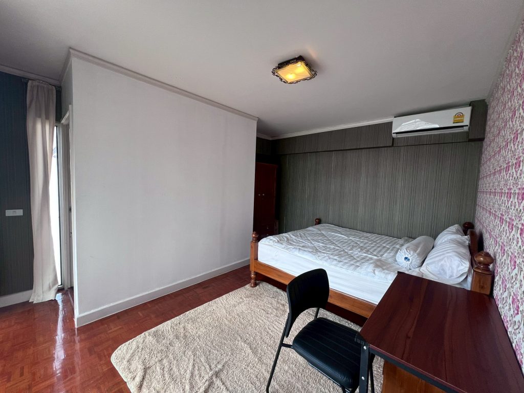 ขายคอนโด Riviera 3 เมืองทองธานี 3 ห้องนอน 118 ตร.ม. วิวทะเลสาบ