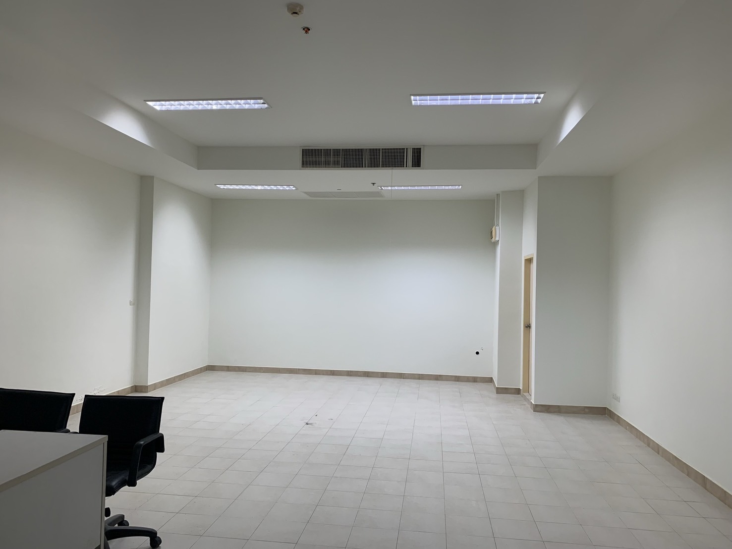 S__44212295_0 ขาย/ให้เช่า ออฟฟิศ Office Centric สุขุมวิท 64 ชั้น 1 ใกล้ BTS